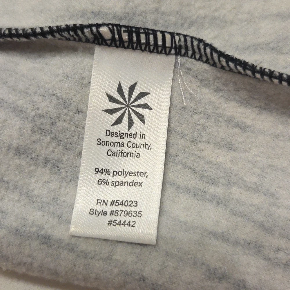 Athleta Pretty Black/Gray Mini Skirt In Very Good Condition! Stretchy Fabric. - Picture 5 of 10